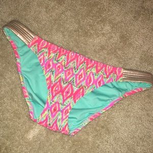 Multi Color Patterned Bikini Bottom Metallic Strap